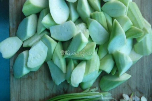 丝瓜烧毛豆的做法图解4