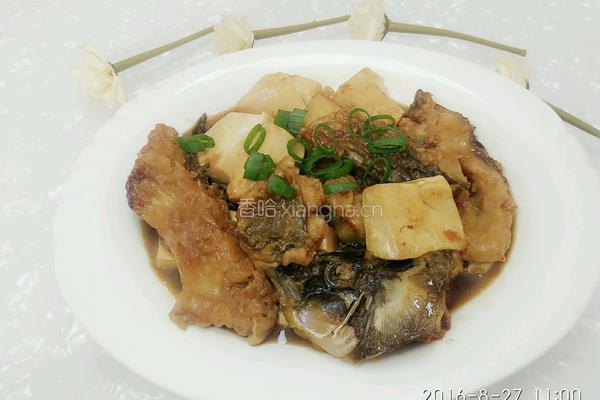 鱼炖豆腐