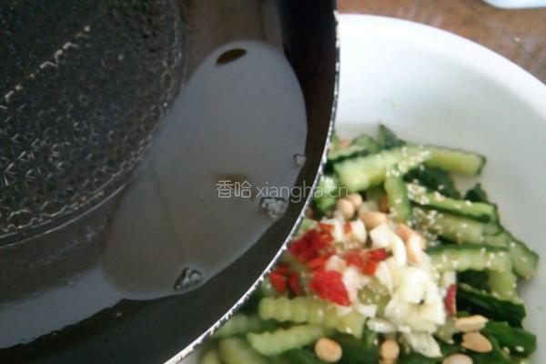 酸辣小黄瓜的做法图解8