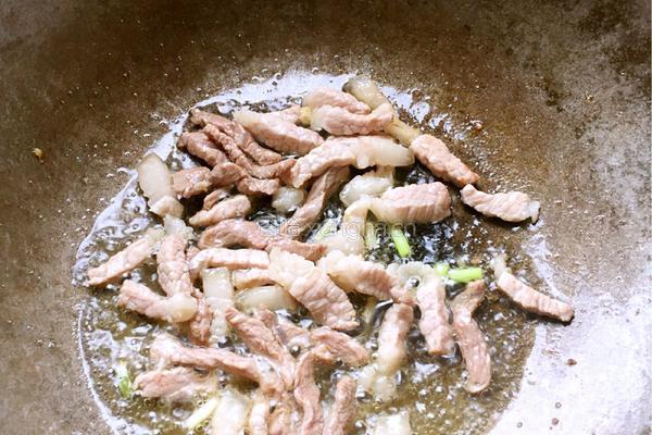 莲藕炒肉的做法图解4
