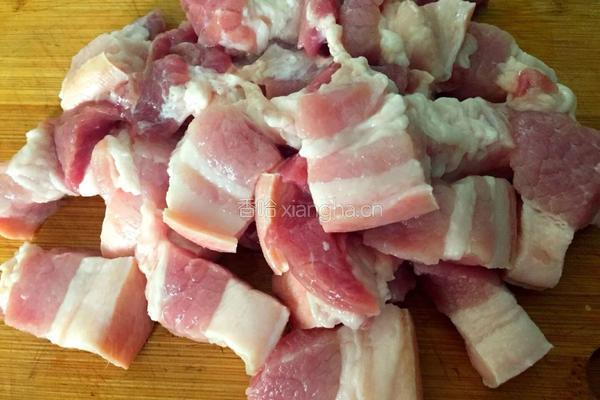 炖五花肉的做法图解1