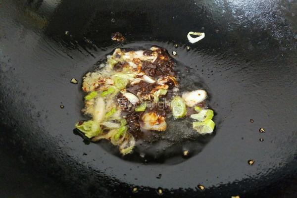 青椒炒素鸡的做法图解4