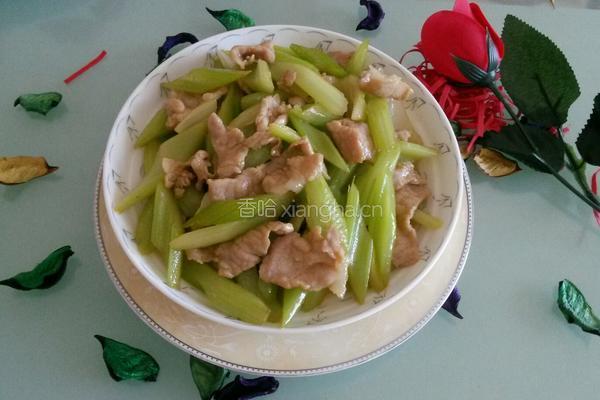 肉炒芹菜的做法图解7