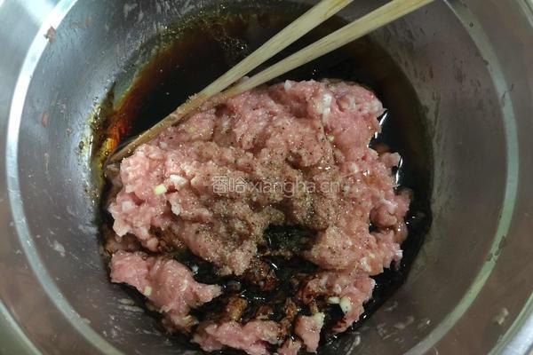 猪肉豆角水饺的做法图解9