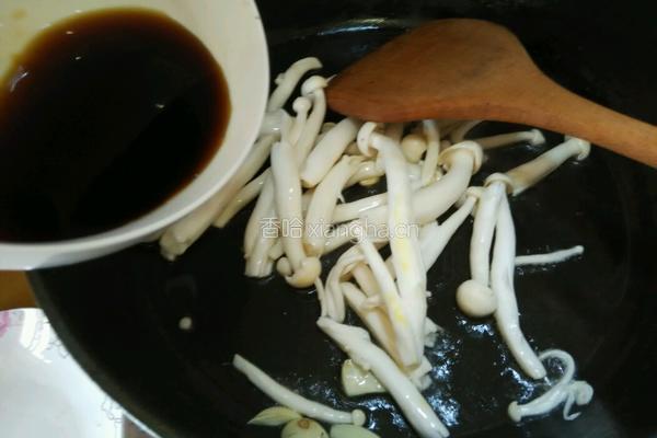 海鲜菇扒芦笋的做法图解6