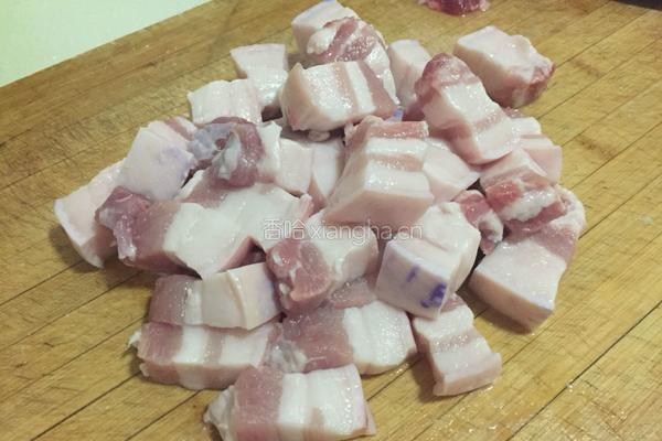 红烧肉的做法图解1