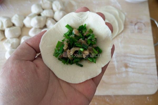猪肉韭菜馅饺子的做法图解10