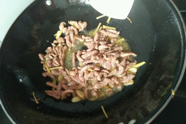 红萝卜丝炒牛肉丝的做法图解6