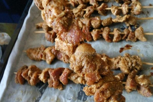 烤羊肉串的做法图解3