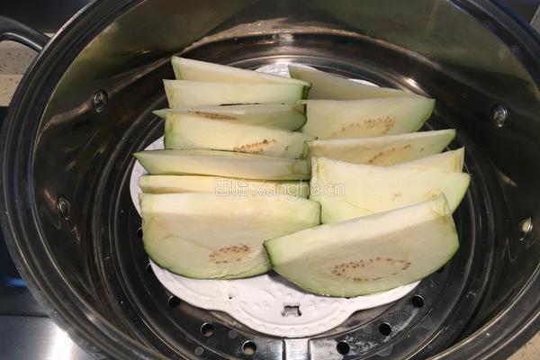 蒜汁茄条的做法图解3