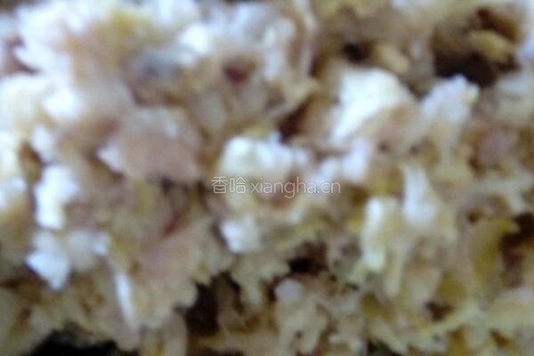 猪肉酸菜饺子的做法图解5