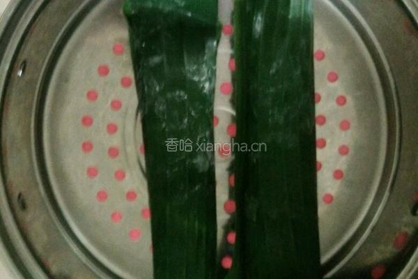 广西芭蕉叶包的糍粑的做法图解7