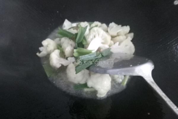 清炒菜花的做法图解7