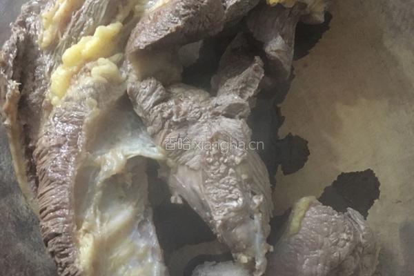 牛肉汤的做法图解2