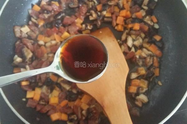 香菇腊肠饭的做法图解8