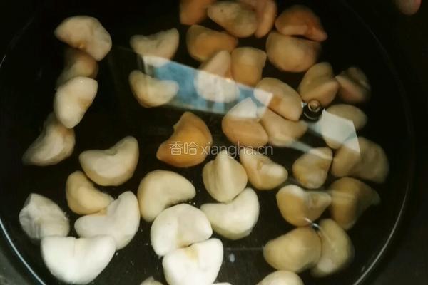 韭菜花炒青菱的做法图解4