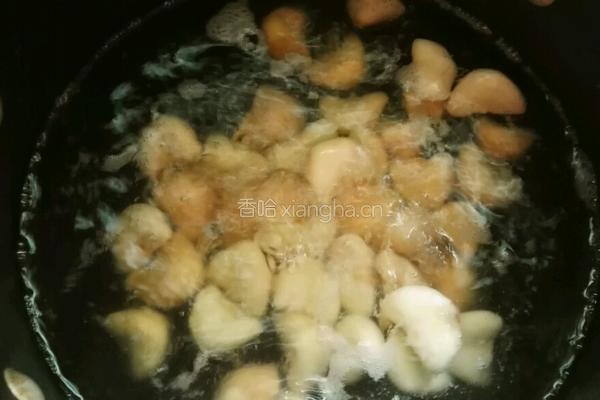 韭菜花炒青菱的做法图解5