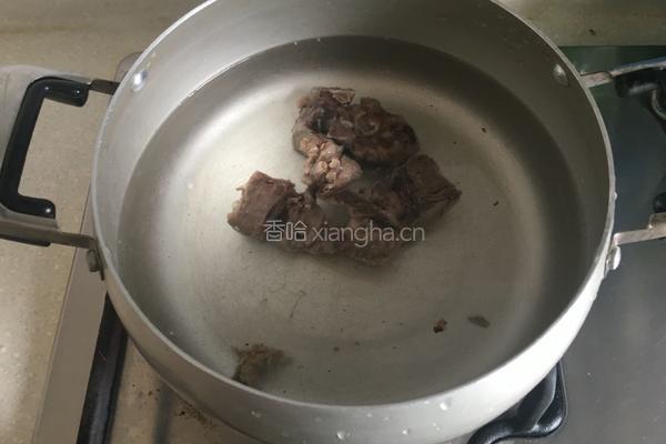 菌菇煲的做法图解1