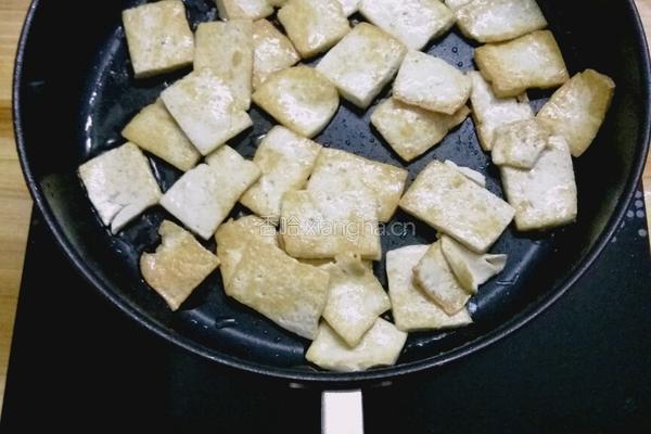 黑木耳老豆腐炒鸡蛋的做法图解4