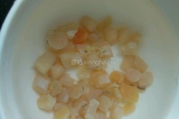 芹菜杏鲍菇炒干贝的做法图解1