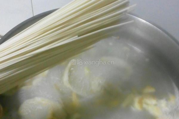 美味鸡蛋汤饺面的做法图解8