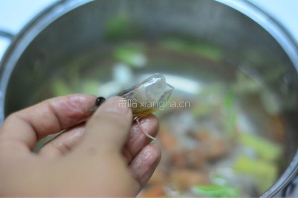 虾仁豆腐汤的做法图解5