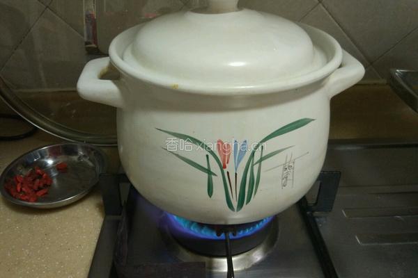 土豆排骨汤的做法图解6