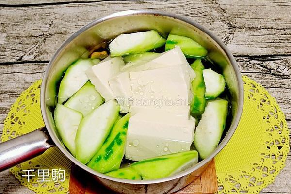 豆腐丝瓜汤的做法图解5