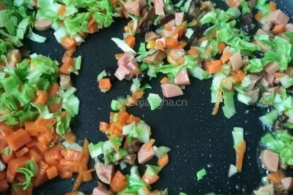 太阳花蛋包饭的做法图解4