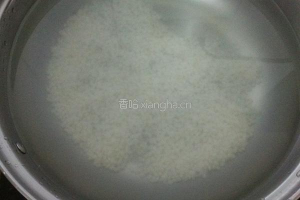 丝瓜瘦肉粥的做法图解1