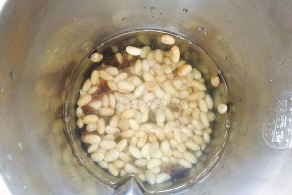 葡萄干豆浆的做法图解5