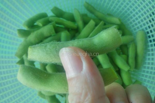 麻辣毛豆的做法图解3