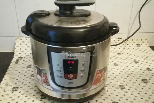 红豆黑豆大米粥的做法图解5