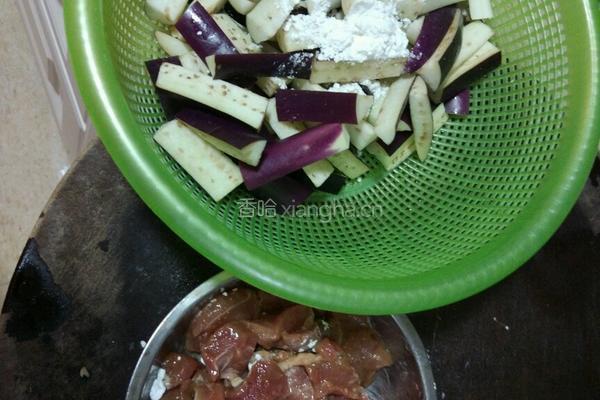 肉段烧茄子的做法图解5