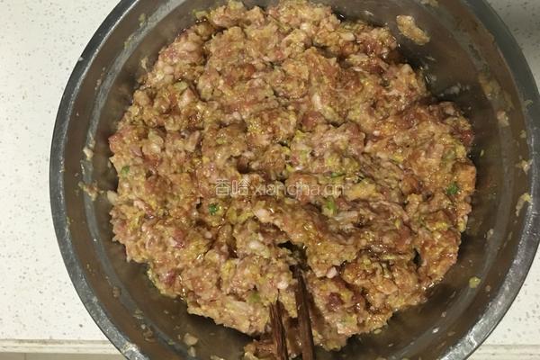 猪肉白菜馅饺子的做法图解9