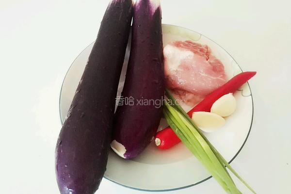 肉沫蒸茄子的做法图解1
