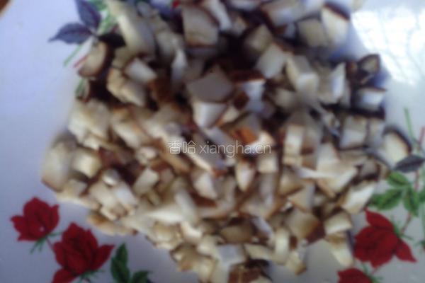 香菇馅饺子的做法图解1