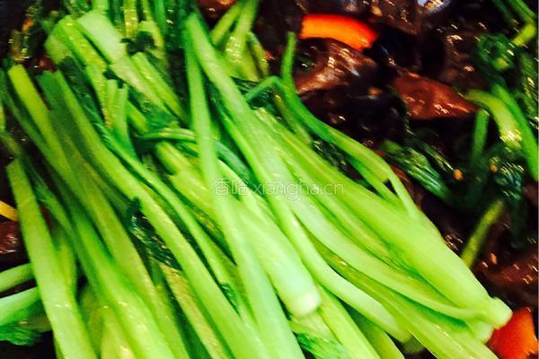 油菜炒木耳的做法图解8