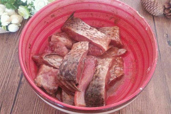 豆腐烧鱼块的做法图解3