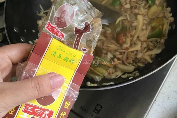 青椒炒海蚬子的做法图解8