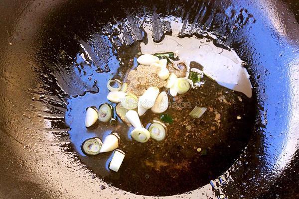 油豆腐泡烧牛肉的做法图解8