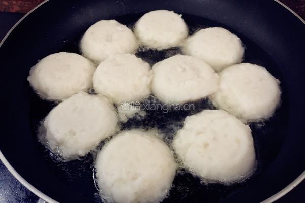 香煎萝卜糕的做法图解3