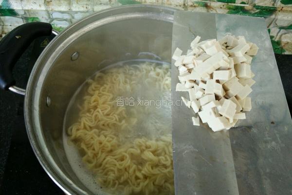 煮泡面的做法图解5