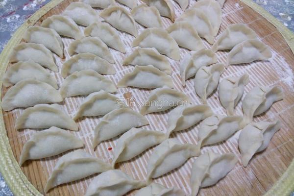 青椒馅饺子的做法图解6