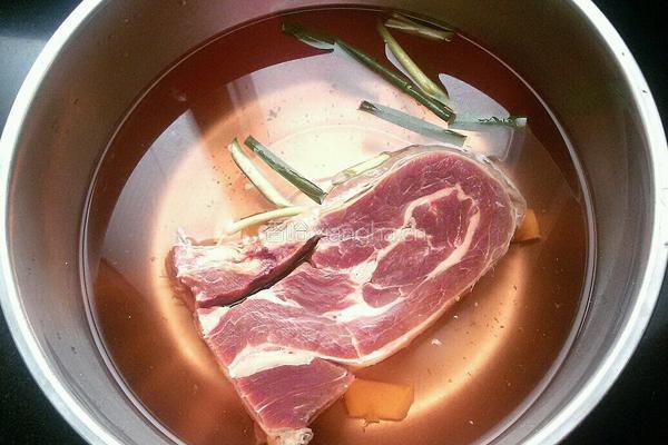 牛肉饺子馅的做法图解1