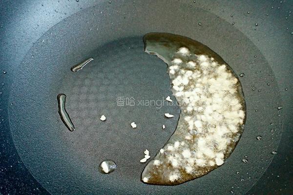 牛肉番茄沙司意大利面的做法图解3