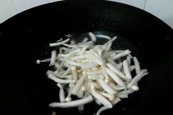 菌菇汤的做法图解4