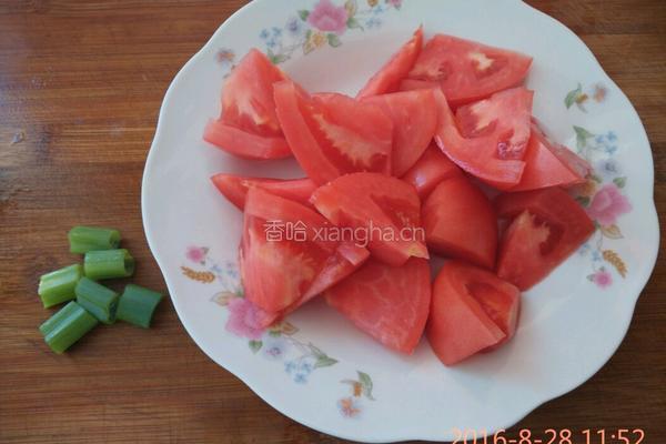 茄汁鸡丁的做法图解2