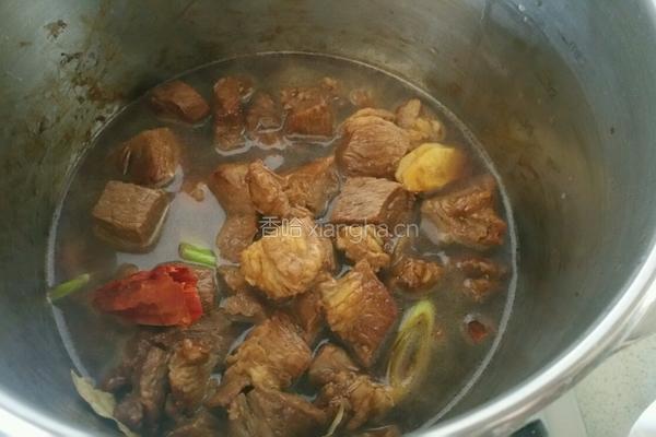 啤酒炖牛肉的做法图解4