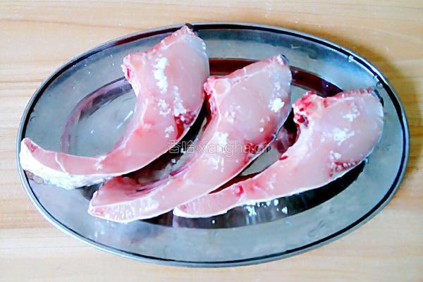 煎鱼排的做法图解2